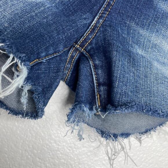 Blanknyc Womens Bottoms Size 28 Dark Wash Denim Casual Distressed Jean Shorts - Picture 9 of 15
